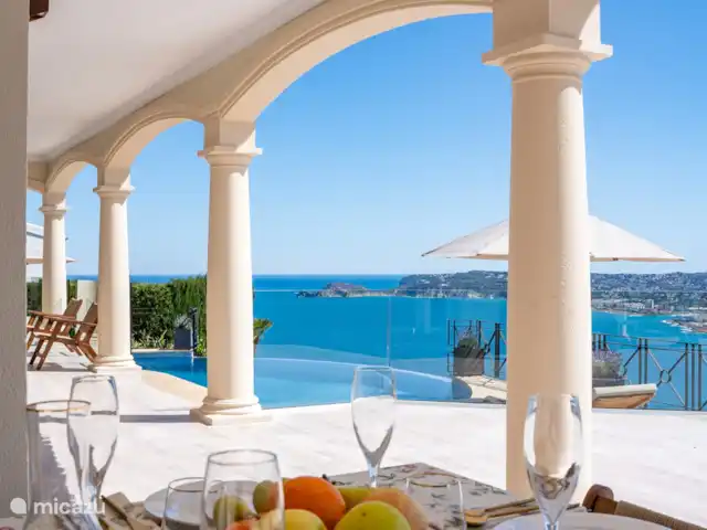 Fietsen, Spanje, Costa Blanca, Jávea, villa Villa Hiedra Uitzich over zee met sunrise