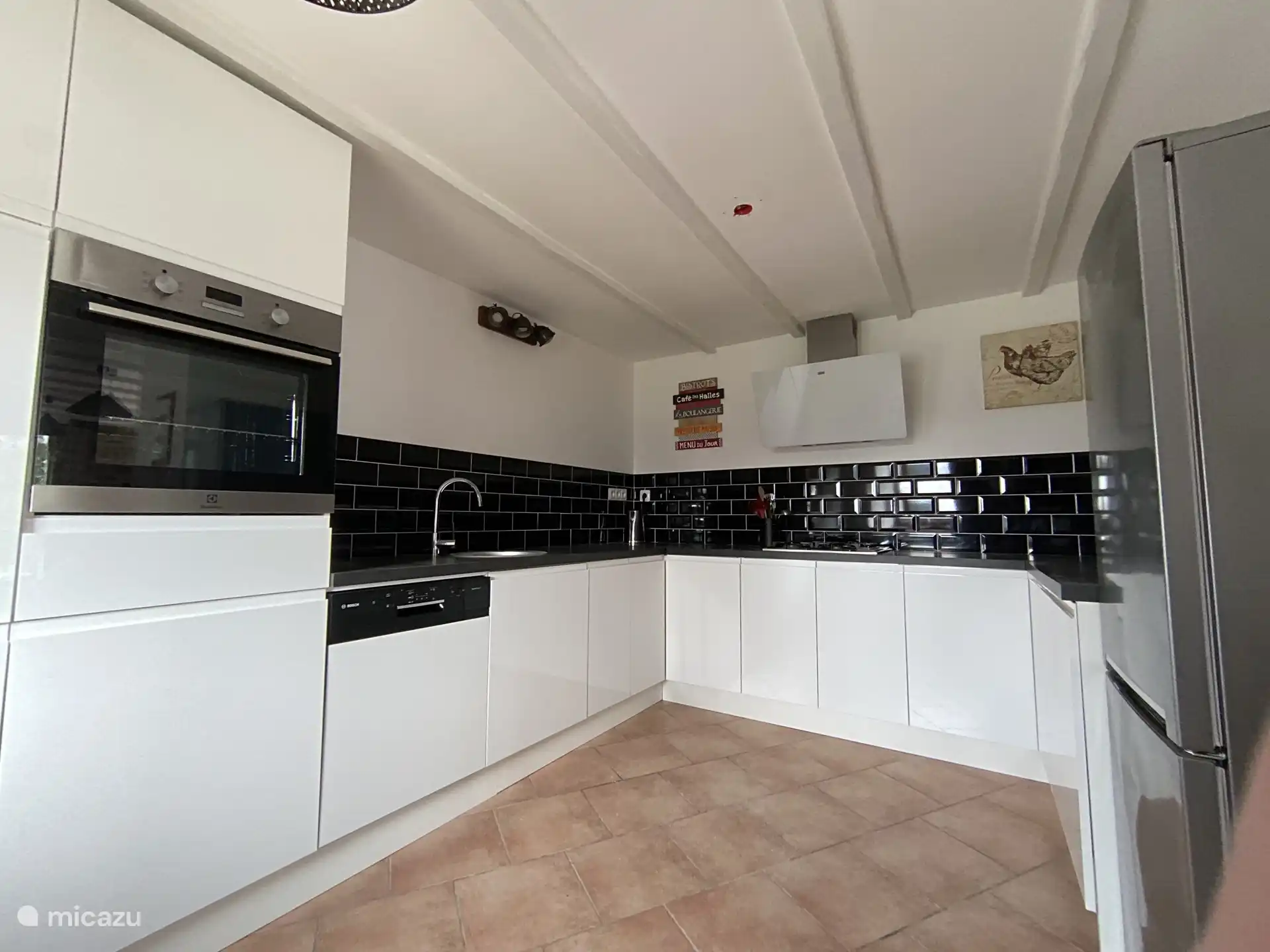 Gloednieuw voor 2026 volledig ingerichte keuken