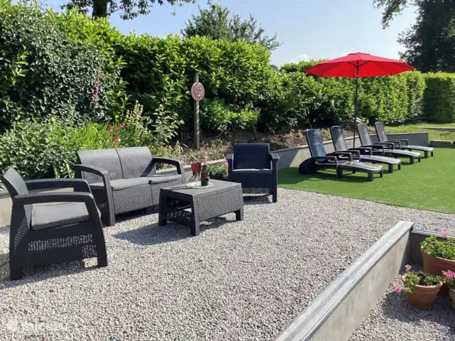 Maison Fleurie, piscina privada climatizada  en Francia, Costas de Armos, Plounévez-Quintín - casa rural / cabaña Vista al lado de la piscina privada climatizada