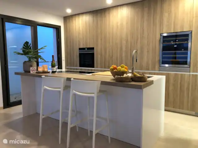 Villa de Lujo Casa Lobo en España, Murcia, Santiago de la Ribera - villa Cocina abierta moderna