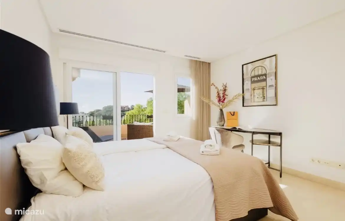 chambre principale au deuxième étage