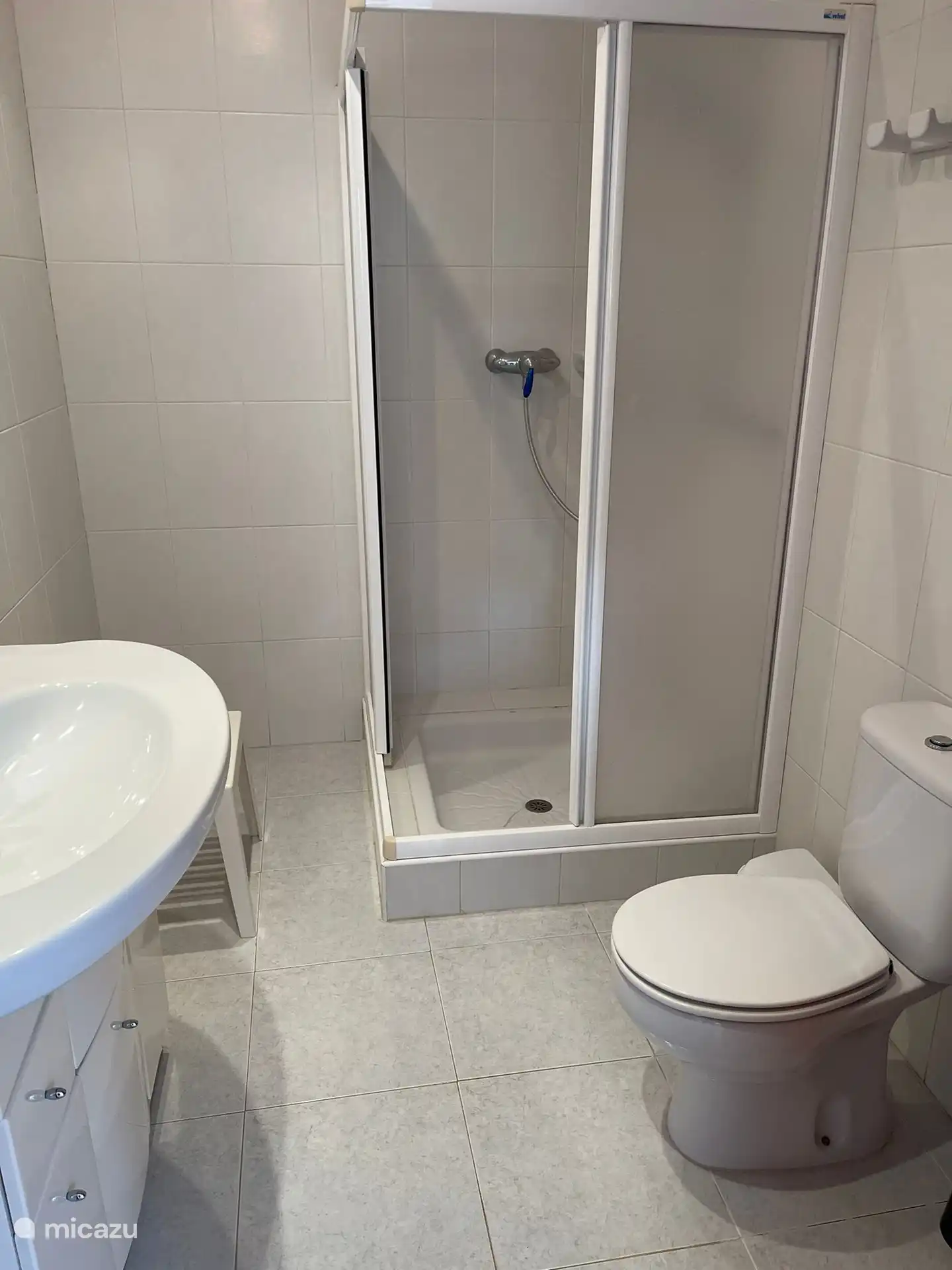 Salle de bain rez-de-chaussée