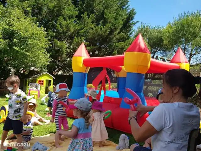 Location de Vacances France, Charente-Maritime, Saint-Pierre-de-Juillers, gîte / cottage - Gîte 'Grenier' - La Grange du Moulin Jeux pour enfants