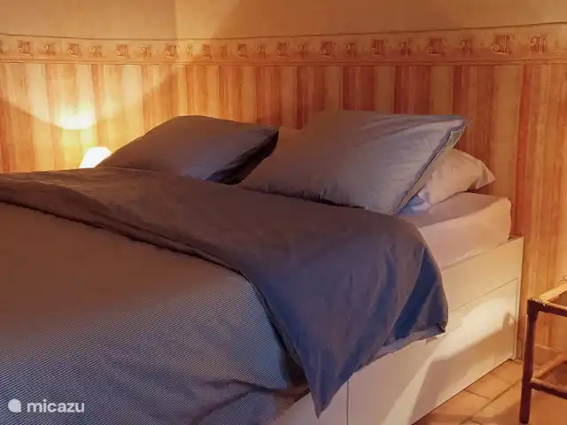 Location de Vacances France, Alpes-de-Haute-Provence, Sainte-Croix-Du-Verdon, appartement - Cosy Duplex Sainte Croix Du Verdon Chambre 1 
160X200