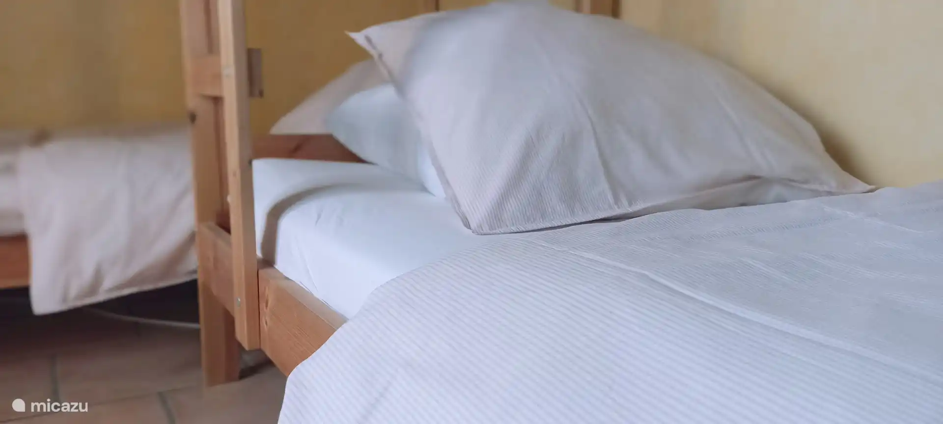 Chambre 2
Lit superposé 90x200