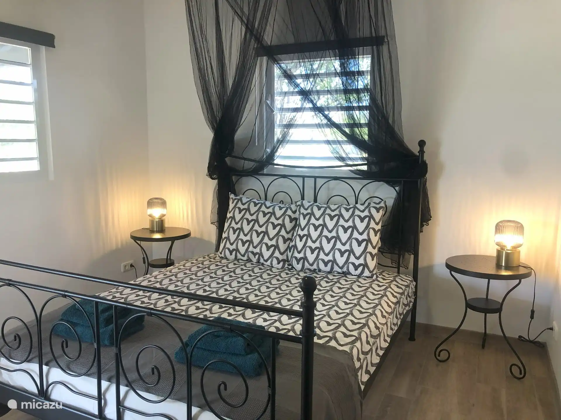 2 persoonsbed 180x200