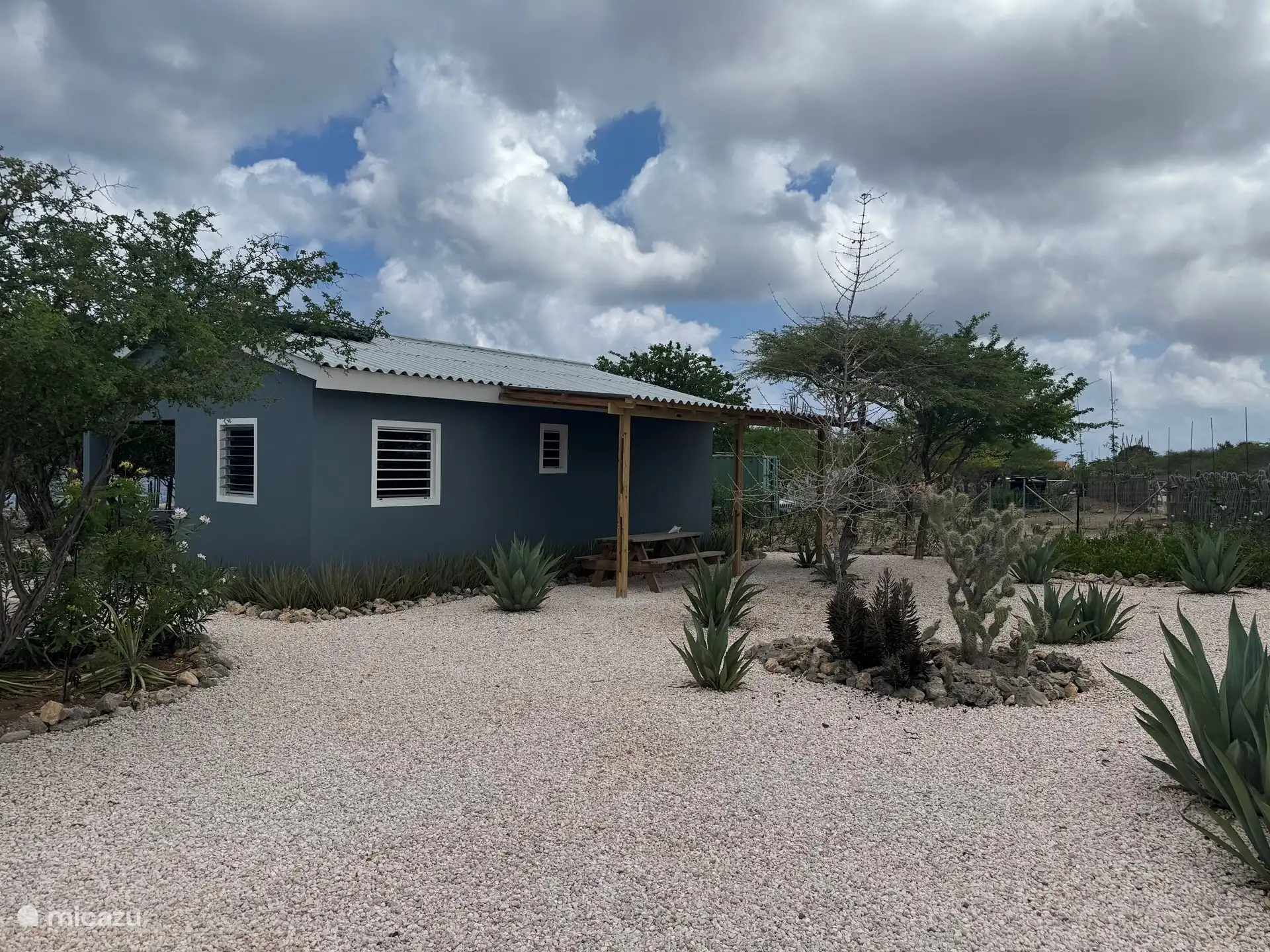 Buitenkant straatzijde 