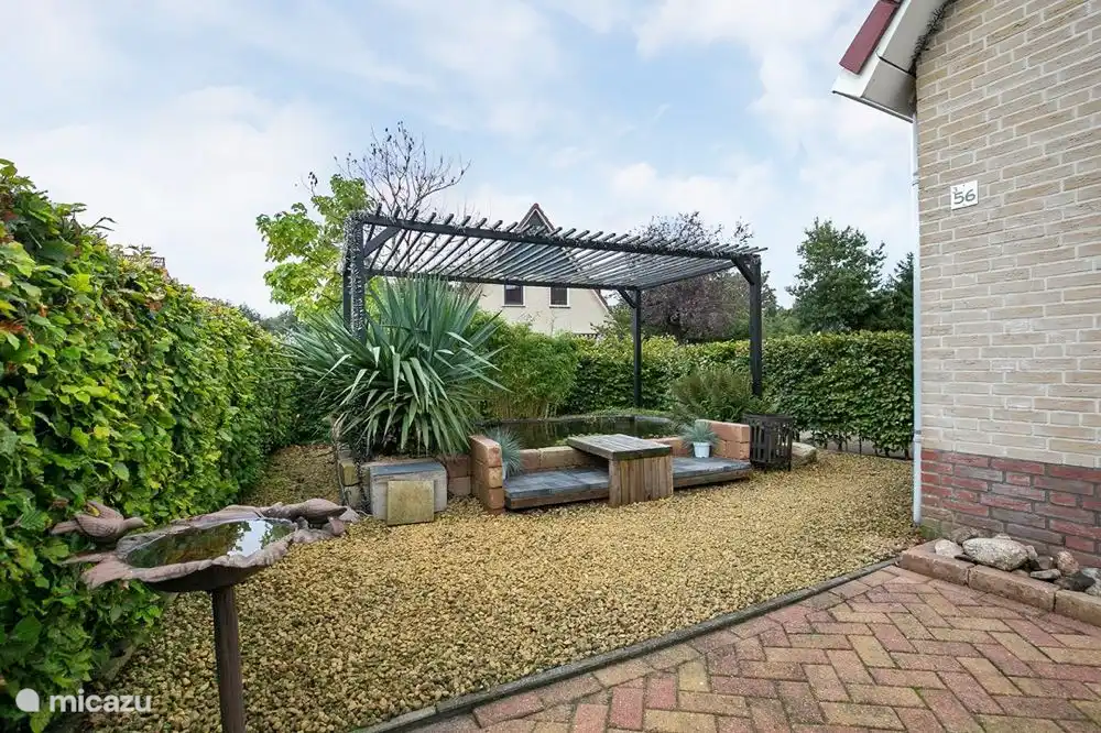 Wellnesshuisdrender private Pool