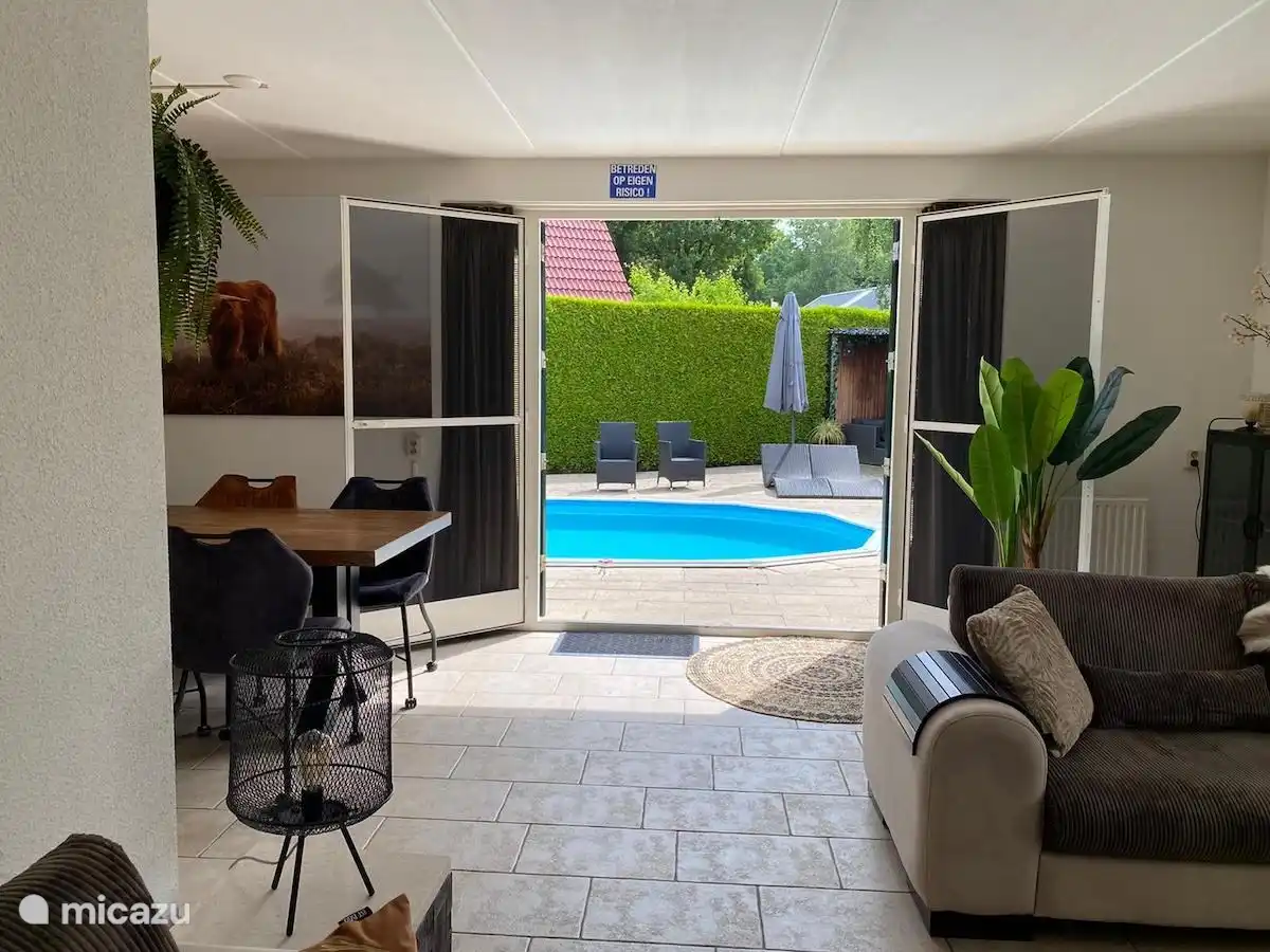 Wellnesshuisdrender private Pool