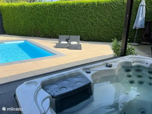 Wellnesshuis zwembad,sauna,jacuzzi  huren in Nederland, Drenthe, Schoonloo - vakantiehuis zwembad en jacuzzi