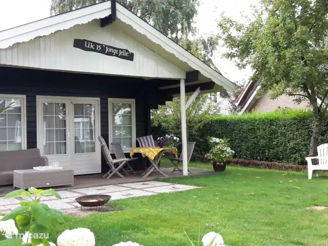 La jeune Jelle | Pays-Bas, Frise, Terherne - cabane en bois / lodge véranda