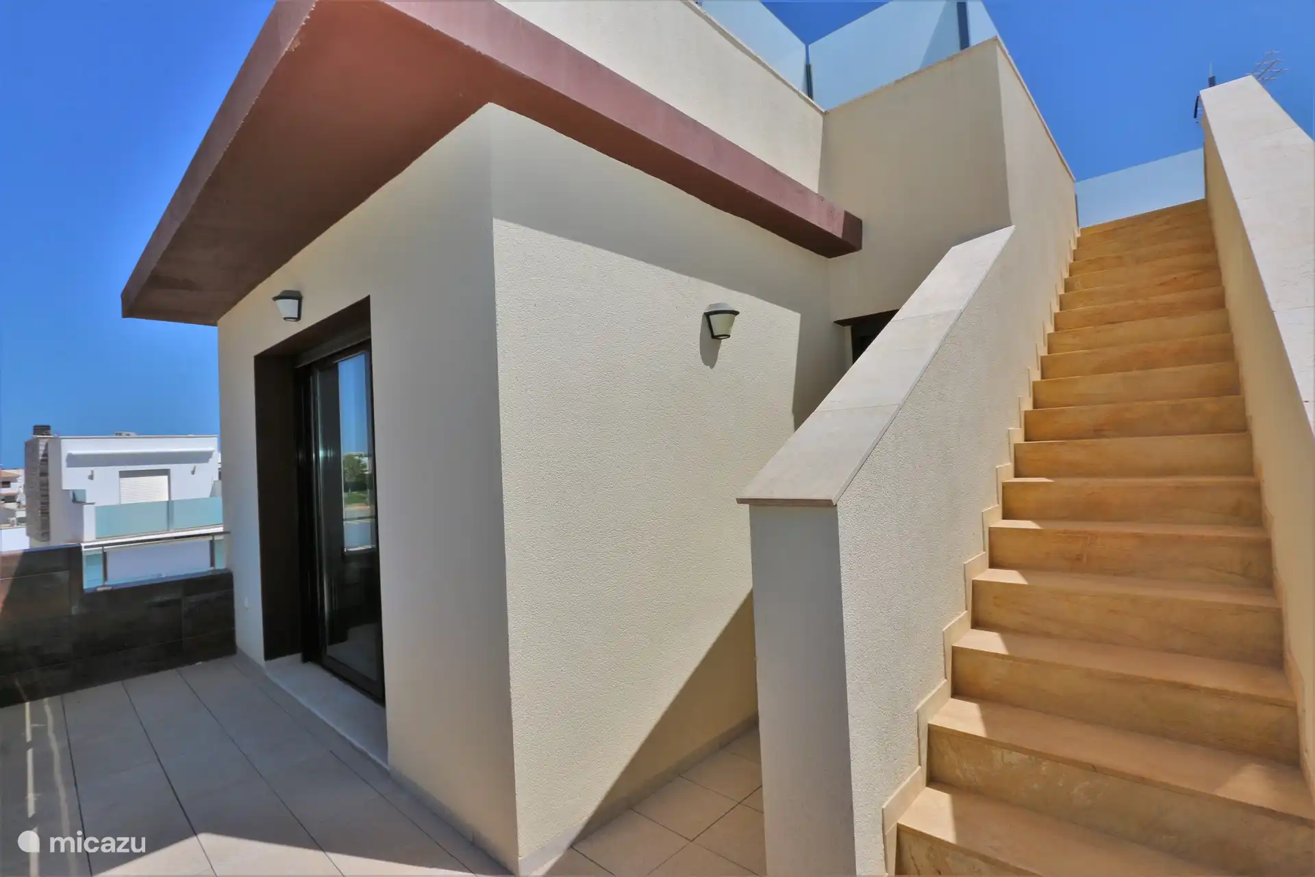 Villa with private pool near the beach