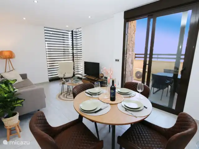 Villa avec piscine privée près de la plage | Espagne, Murcia, San Pedro del Pinatar - villa Salle à manger et salon