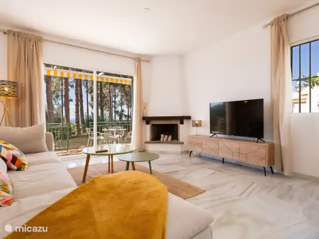 Mirador de Calahonda en España, Andalucía, Calahonda - apartamento Salón