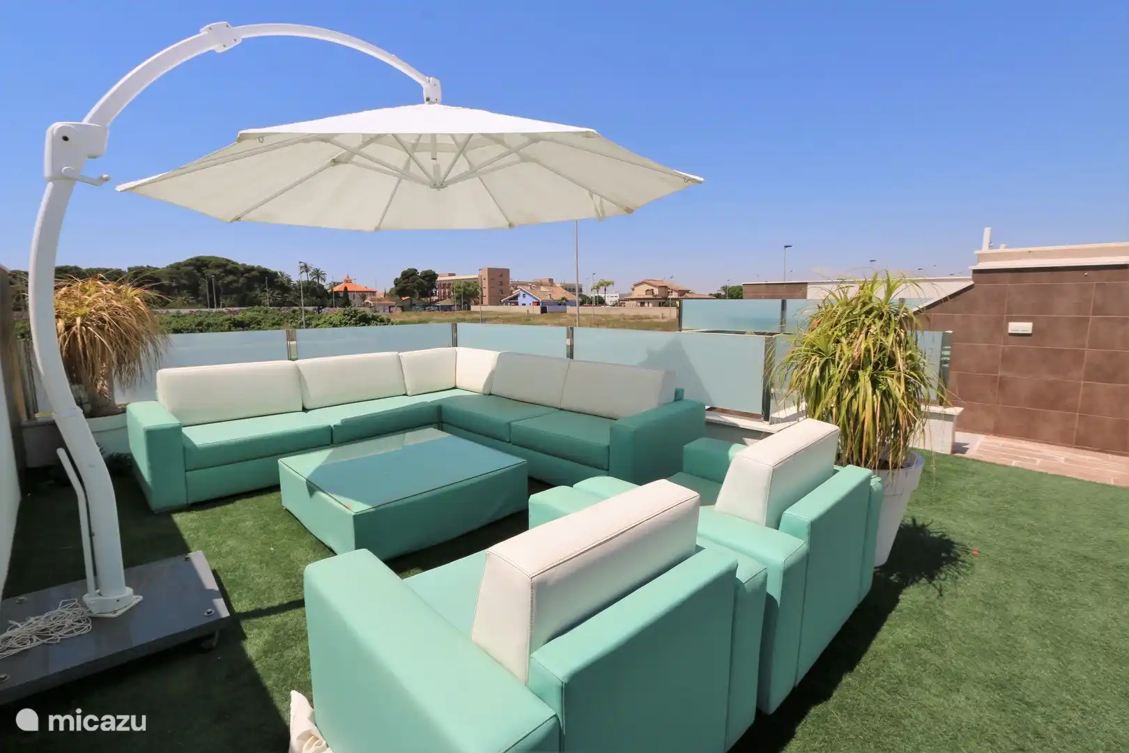 Großzügige Dachterrasse