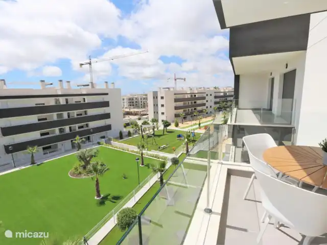 Zonnig appartement in Villamartin huren in Spanje, Costa Blanca, Villamartin - appartement Uitzicht vanaf het balkon