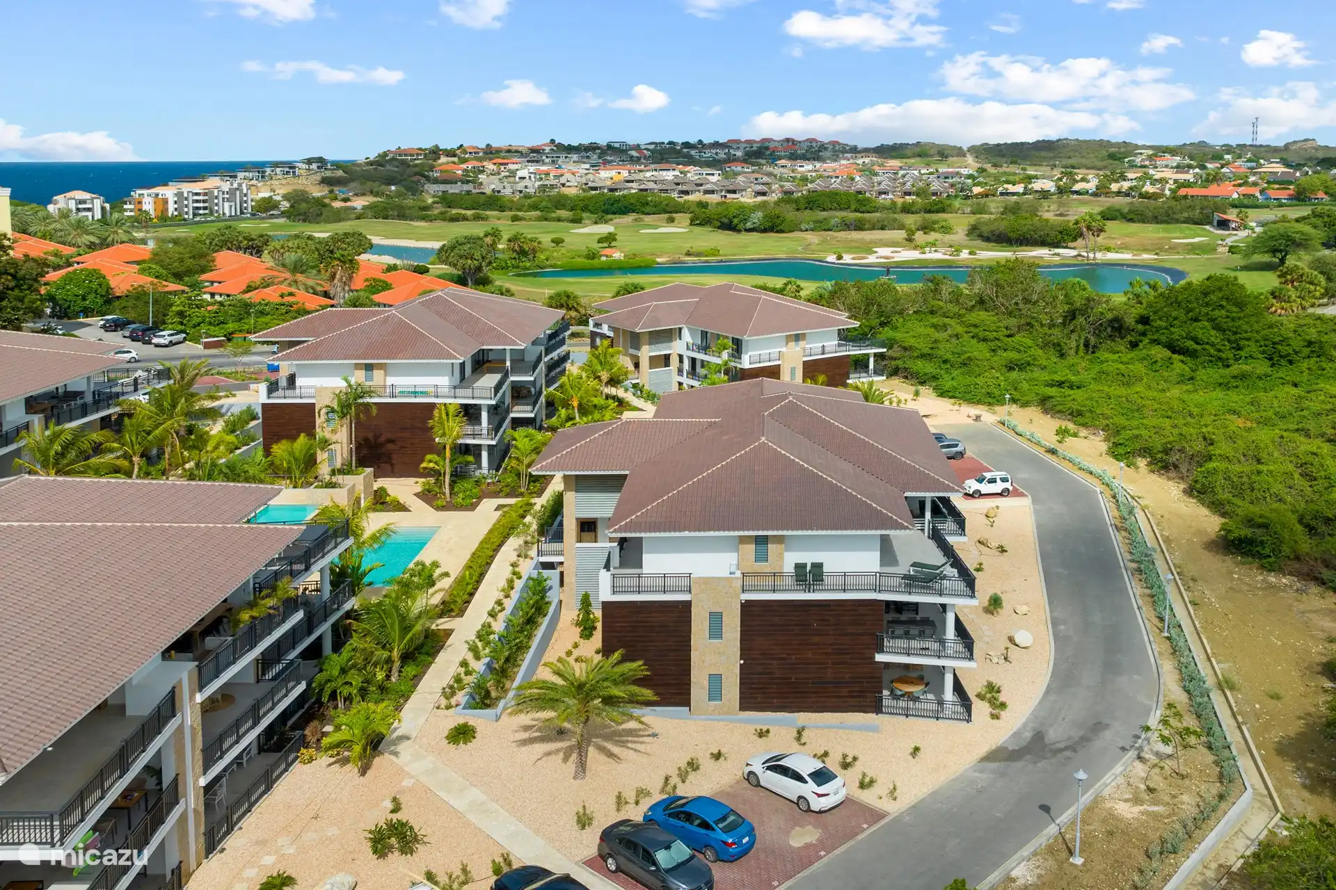 Close to the beautiful beach of Blue Bay