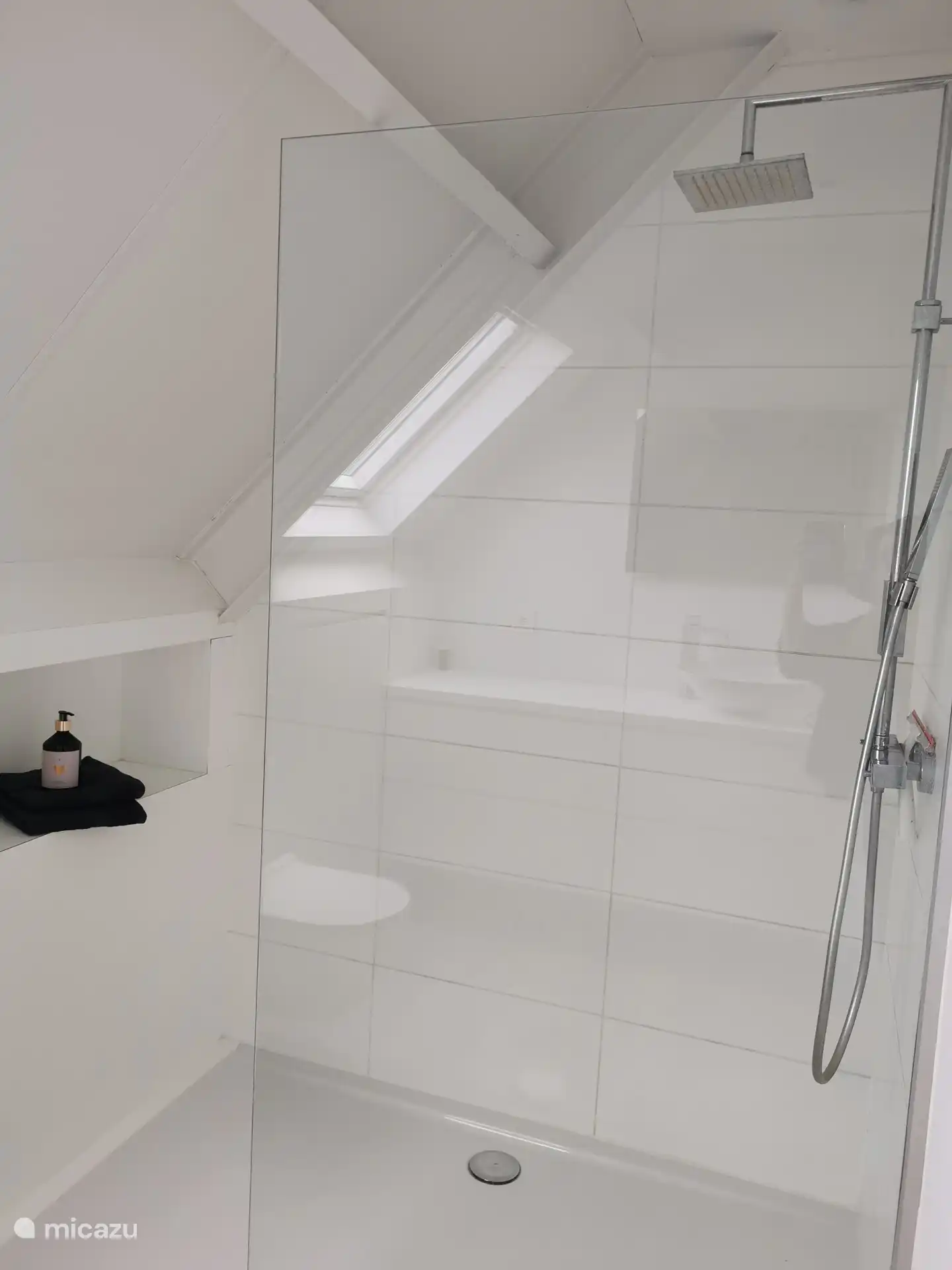 Ducha a ras de suelo