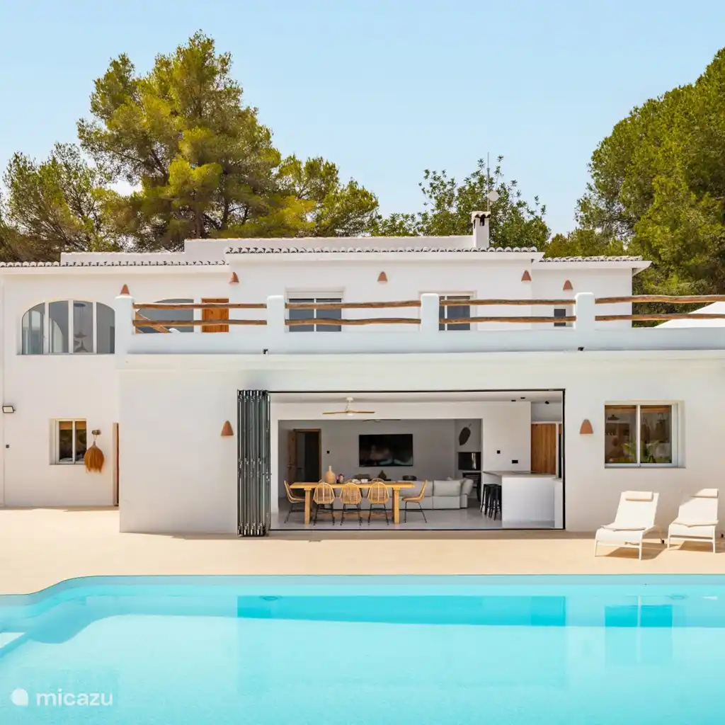 Casa Lou Lou