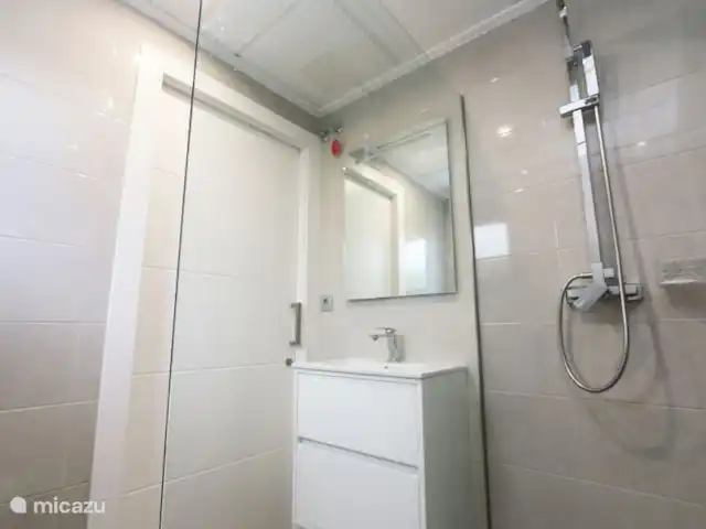 Villa moderne avec piscine privée | Espagne, Murcia, San Pedro del Pinatar - villa Salle de bain avec douche à l’italienne