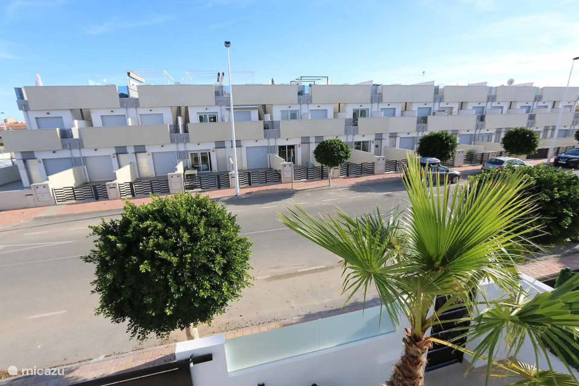 Villa moderna con piscina privada