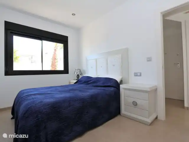Villa moderne avec piscine privée | Espagne, Murcia, San Pedro del Pinatar - villa Chambre avec lit double