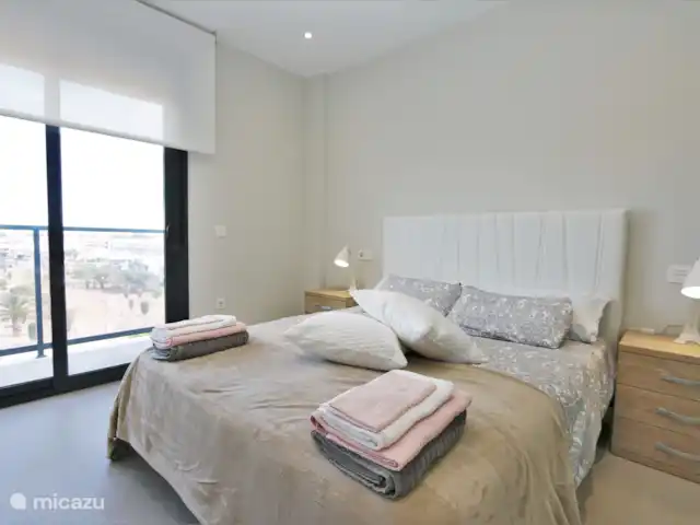 Location de Vacances Espagne, Murcia, San Pedro del Pinatar, appartement - Appartement avec vue mer au sud   Chambre avec lit double
