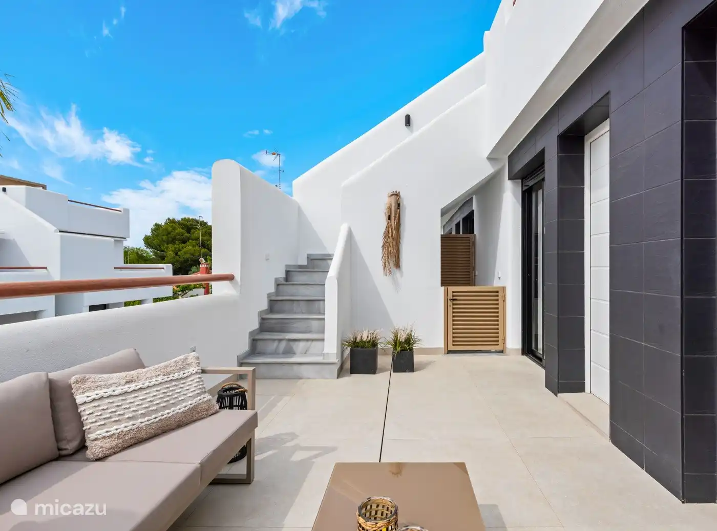 Terrasse 1 mit Lounge