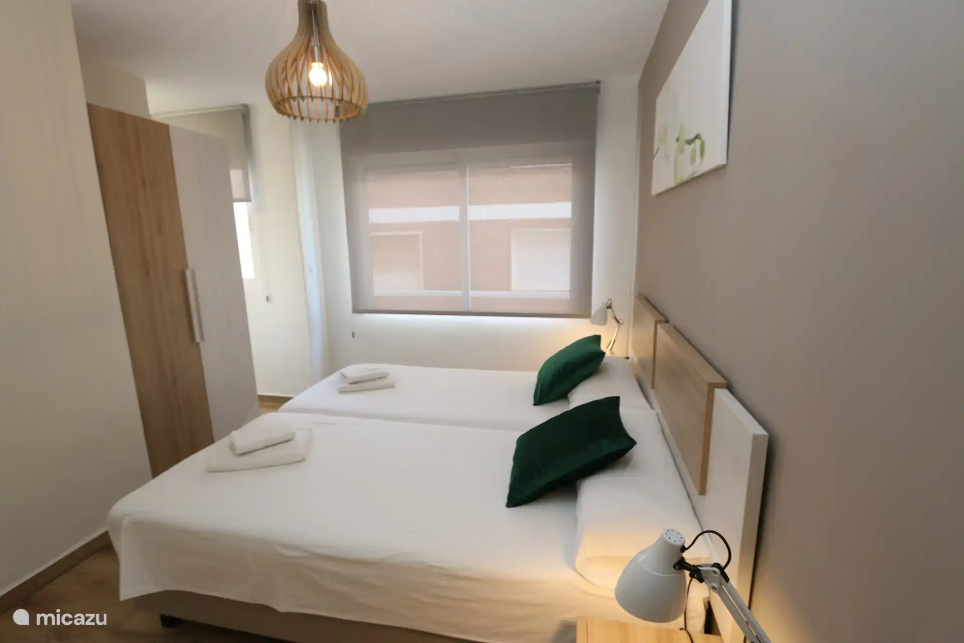 Schlafzimmer mit Doppelbett