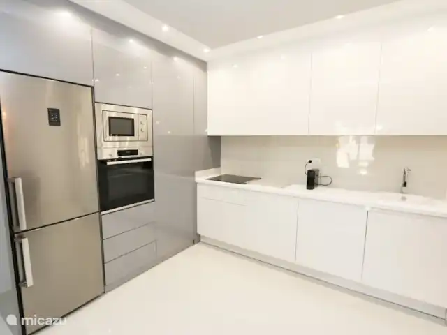 Bel appartement proche de la plage | Espagne, Costa Blanca, Torre de la Horadada - appartement Cuisine spacieuse