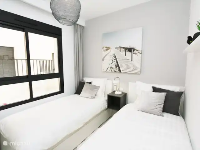 Bel appartement proche de la plage | Espagne, Costa Blanca, Torre de la Horadada - appartement Chambre avec deux lits simples