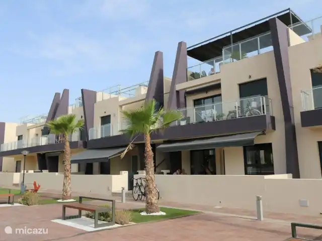 Bel appartement proche de la plage | Espagne, Costa Blanca, Torre de la Horadada - appartement Appartement attrayant près de la plage