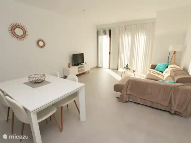 Penthouse in Pilar de la Horadada huren in Spanje, Costa Blanca, Pilar de la Horadada - penthouse Woonkamer + Eettafel