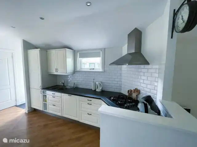 Cottage Felicity - Family Home huren in Nederland, Gelderland, Beekbergen - chalet Ruime keuken met alle basis voorzieningen die nodig zijn tijdens de vakantie