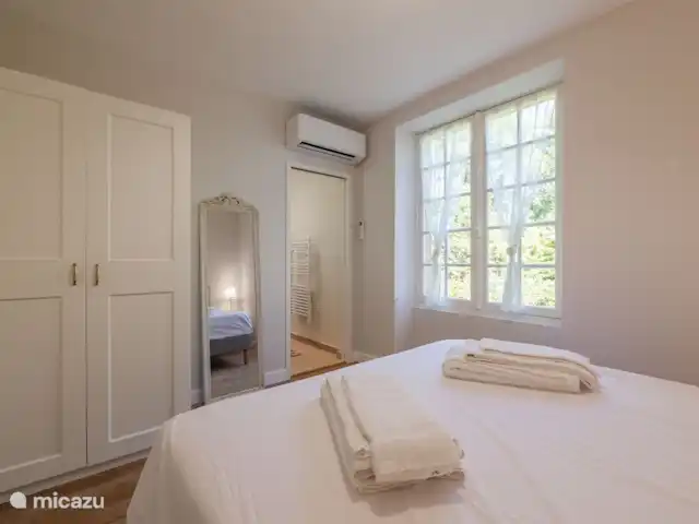 La Perla de Pradal en Francia, Dordoña, Siorac-en-Périgord - casa vacacional Habitación doble