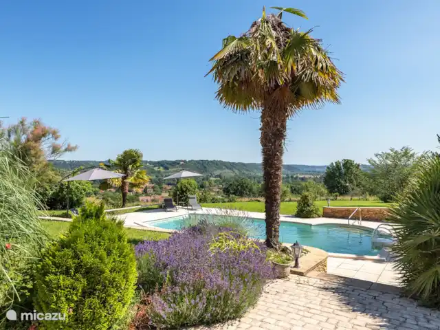 La Perla de Pradal en Francia, Dordoña, Siorac-en-Périgord - casa vacacional Piscina
