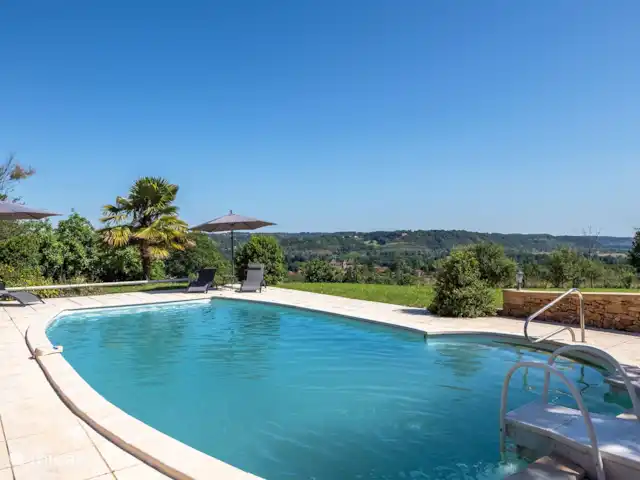 La Perla de Pradal en Francia, Dordoña, Siorac-en-Périgord - casa vacacional Piscina