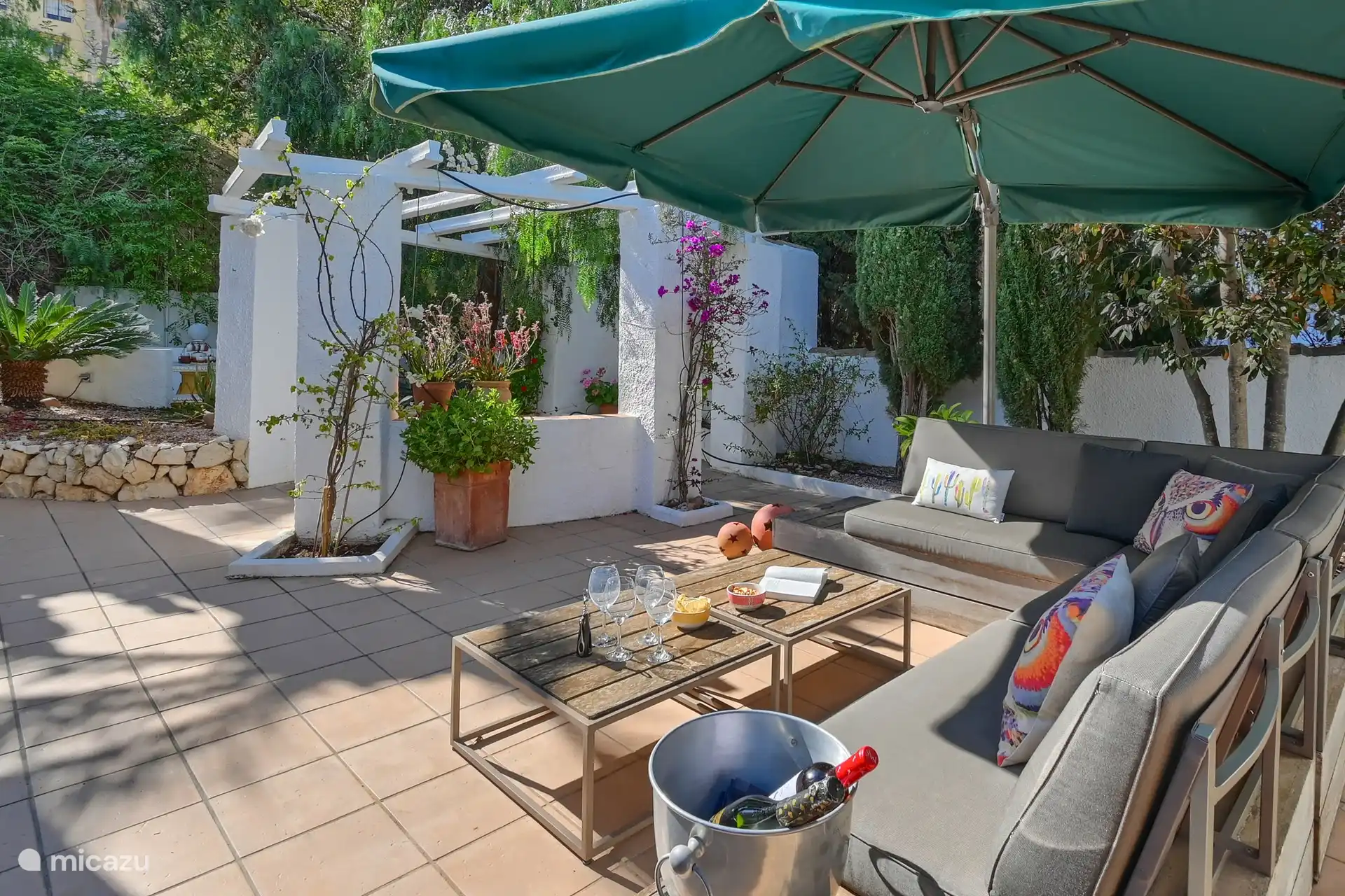 Freiluft-Loungebereich