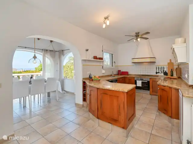 Location de Vacances Espagne, Costa Blanca, Benissa, villa - Casa La Vina Cuisine à l’étage