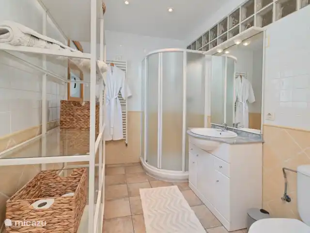 Location de Vacances Espagne, Costa Blanca, Benissa, villa - Casa La Vina Salle de bain 3 en bas