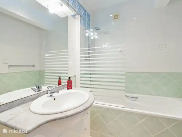 Location de Vacances Espagne, Costa Blanca, Benissa, villa - Casa La Vina Salle de bain 2 en bas