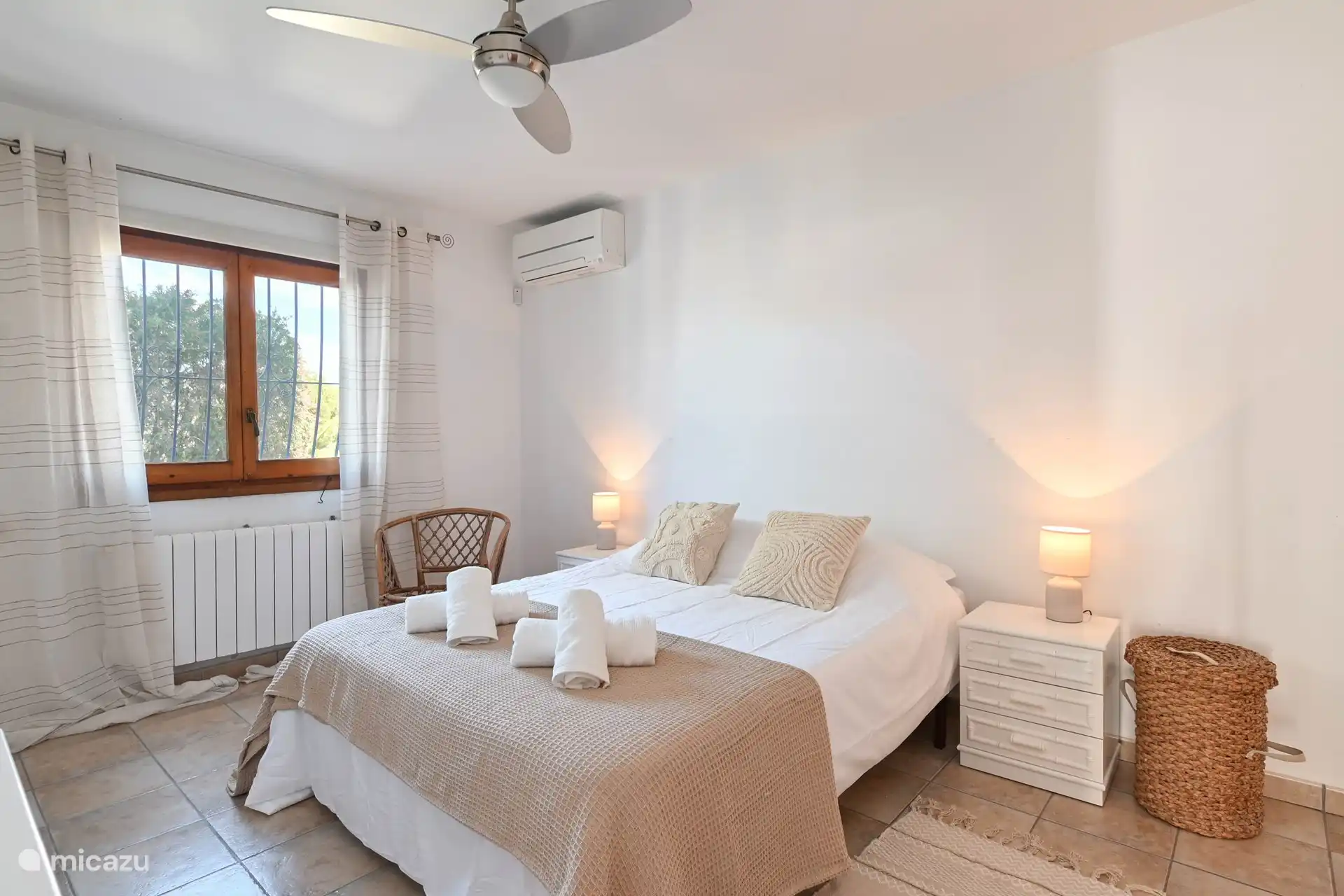 Schlafzimmer 4 unten 