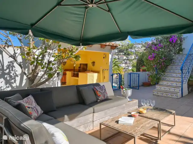 Location de Vacances Espagne, Costa Blanca, Benissa, villa - Casa La Vina Coin salon dans la cuisine extérieure
