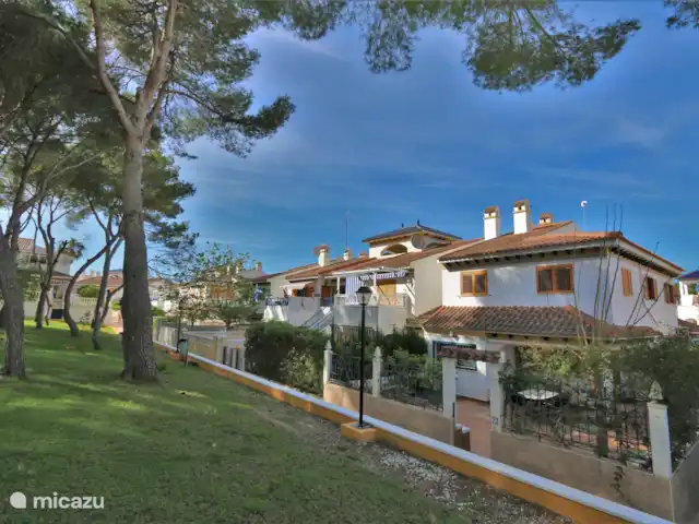 Maison d’angle près des plages | Espagne, Costa Blanca, Mil Palmeras - maison de vacances Maison d’angle près des plages