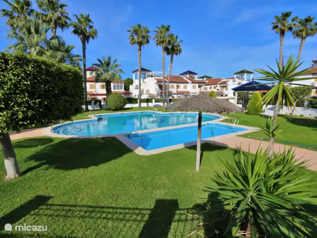 Maison d’angle près des plages | Espagne, Costa Blanca, Mil Palmeras - maison de vacances Piscine commune