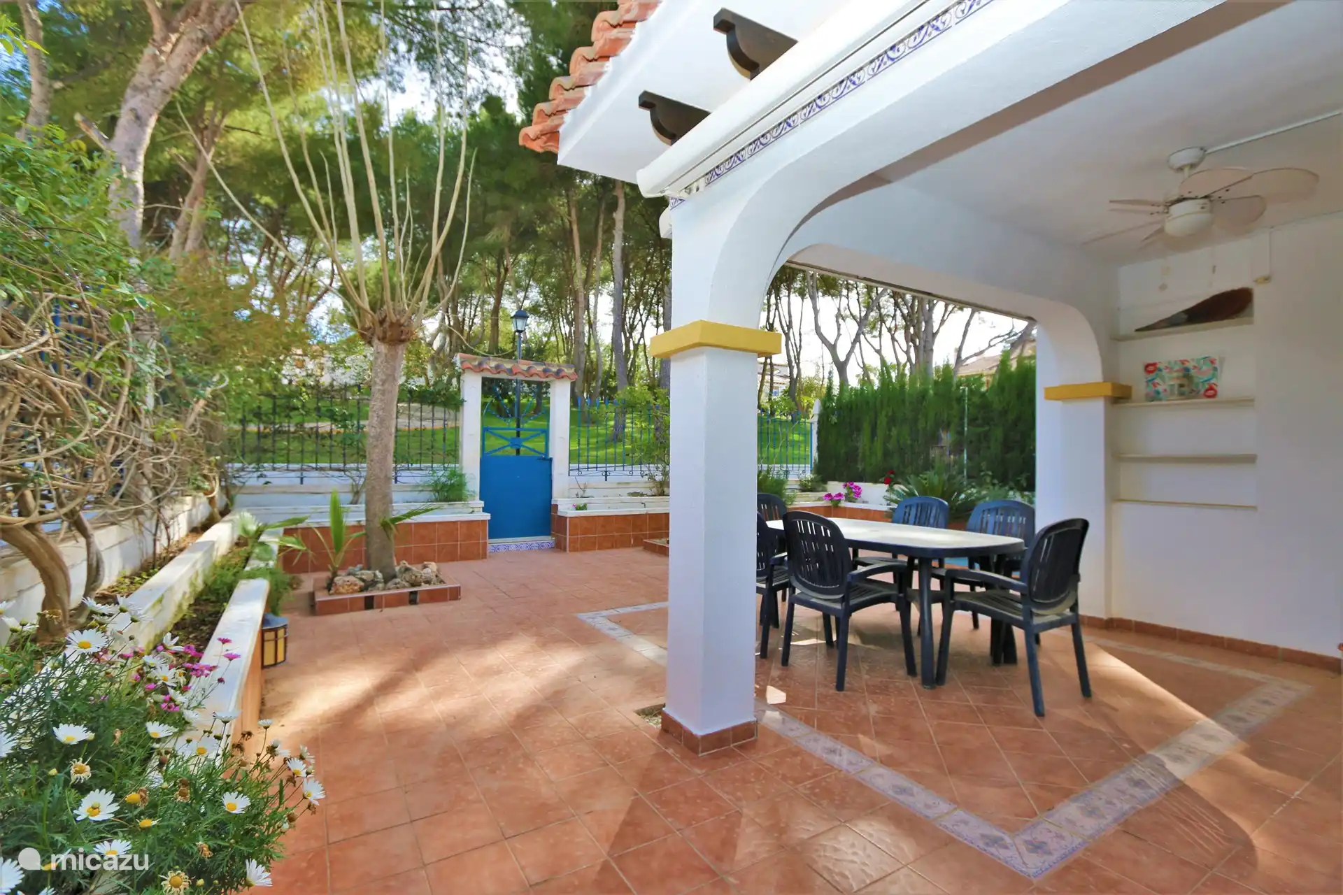 Großzügiger Garten