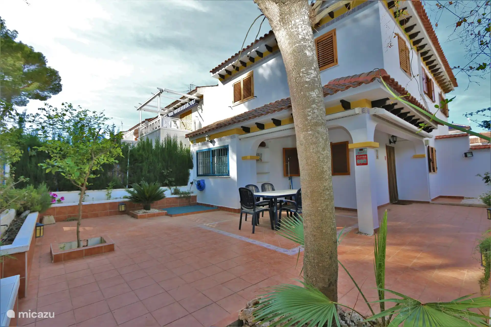 Großzügiger Garten