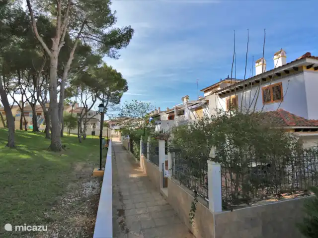 Maison d’angle près des plages | Espagne, Costa Blanca, Mil Palmeras - maison de vacances Maison d’angle près des plages