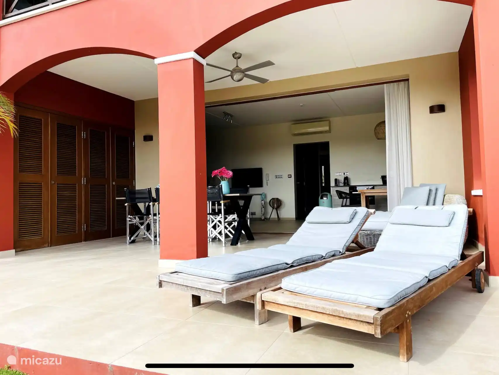 La Maya D 2 in Curaçao, Banda Ariba (Ost), Brakkeput Abou - Appartement