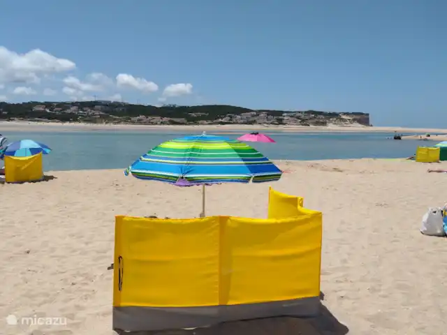 Casa Limeira | Portugal, Costa de Prata, Nadadouro - maison de vacances Parasol et brise-vent